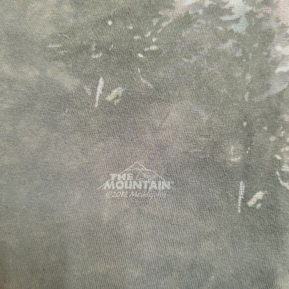 The Mountain T Shirt XL Wolf Moon Native American 2012 Boxy Short Fit - Picture 3 of 7
